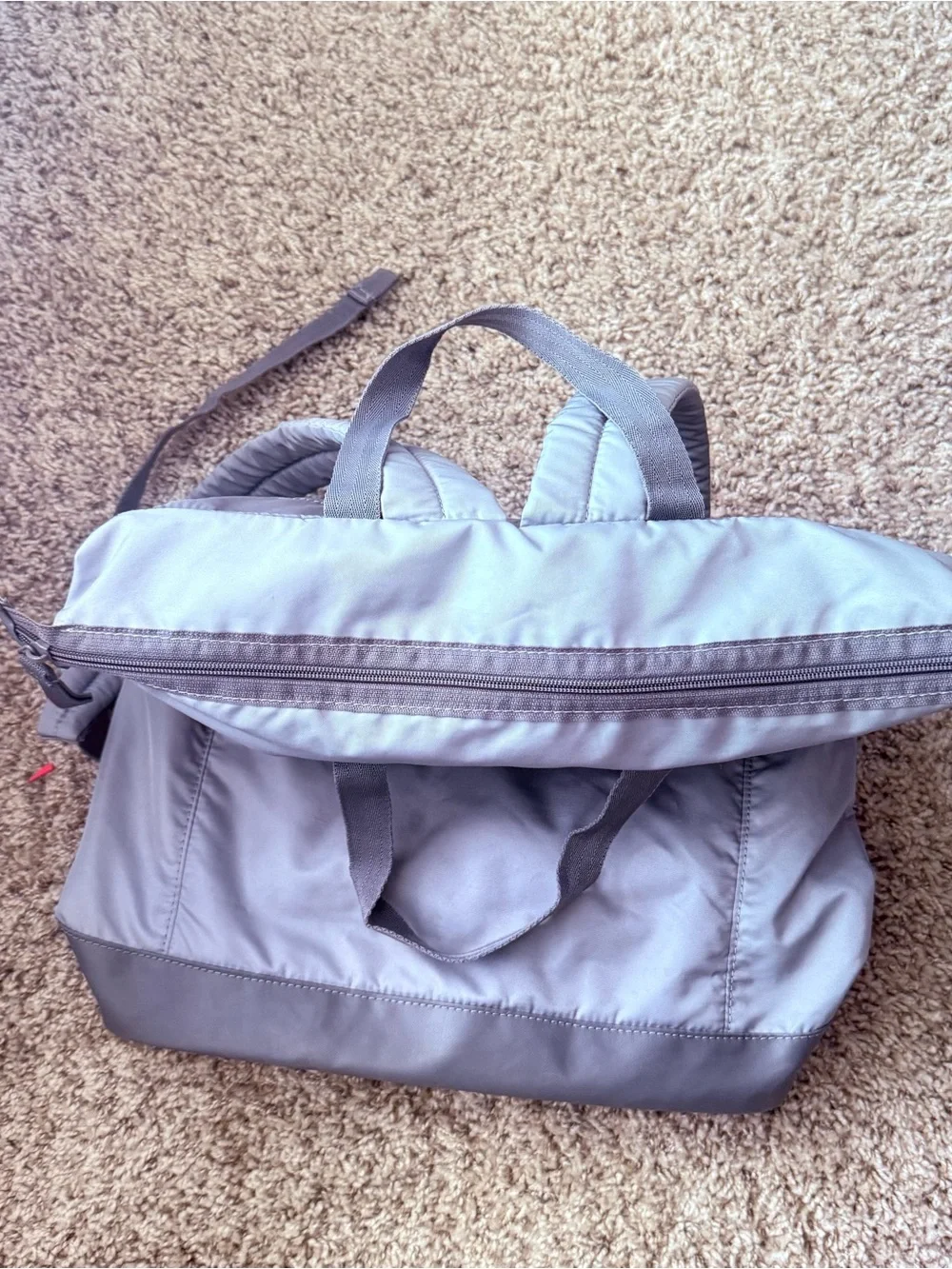 Under Armour Women's Grey Multi-Tasker Backpack Tote Discontinued & Rare